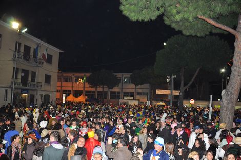 Ingrandisci la foto