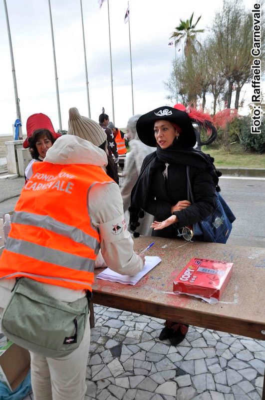 Ingrandisci la foto