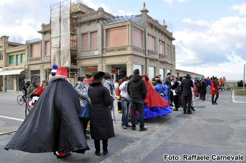 Ingrandisci la foto