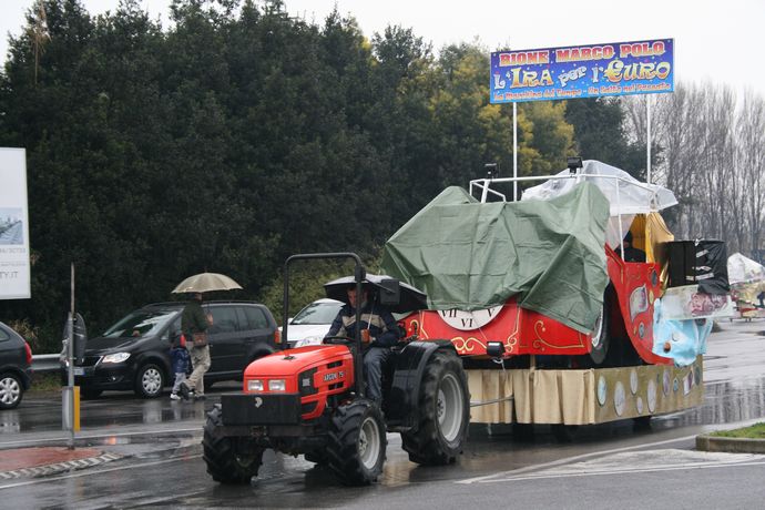 Ingrandisci la foto