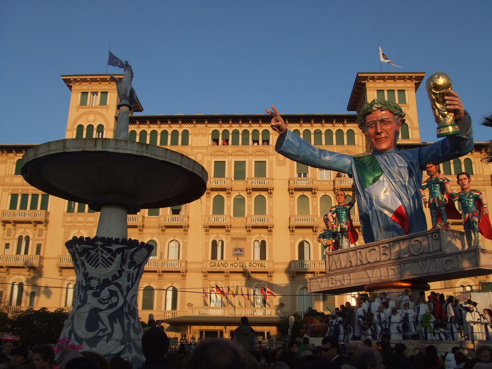 Guarda le foto della galleria 'Primo Corso in maschera'