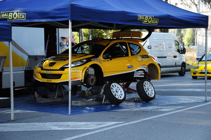 Guarda le foto della galleria 'Tutto pronto per il 31° Rally del Carnevale e della Versilia'