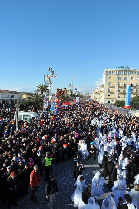 Ingrandisci la foto