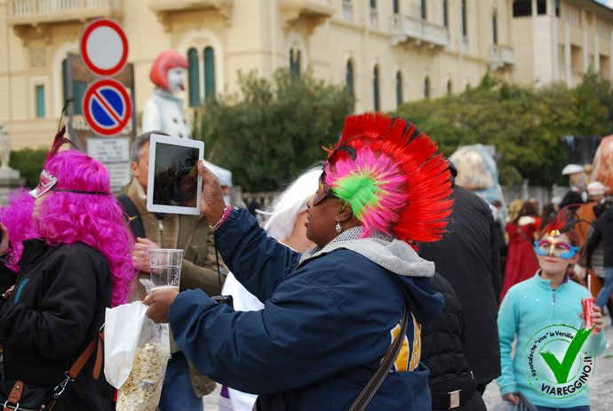 Ingrandisci la foto