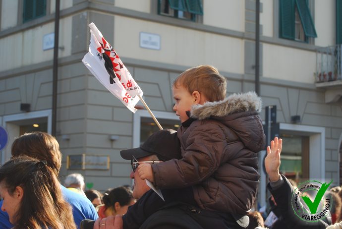 Ingrandisci la foto