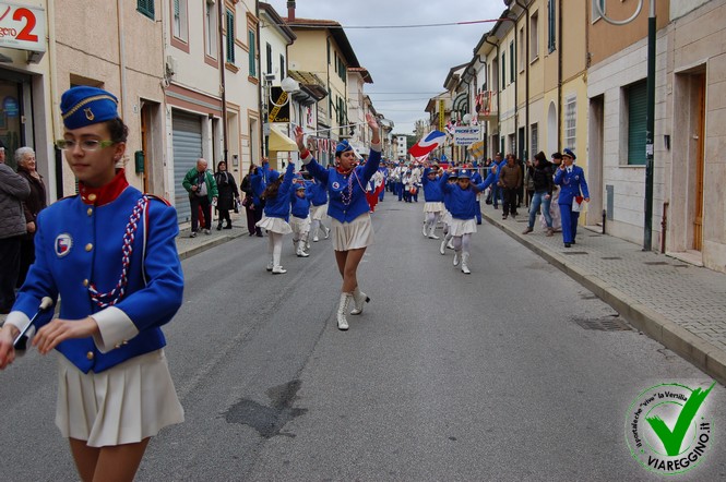 Ingrandisci la foto