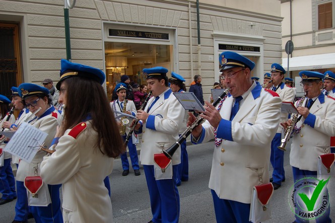 Ingrandisci la foto