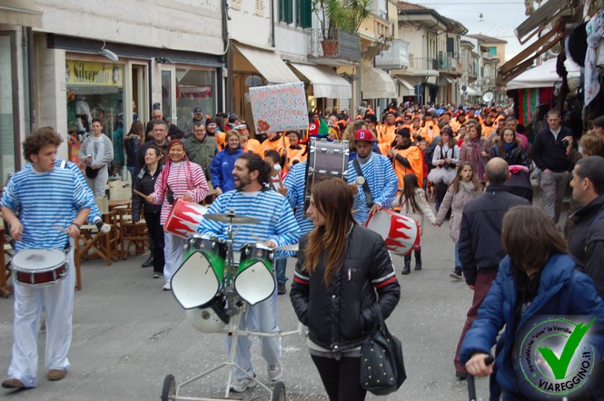 Ingrandisci la foto