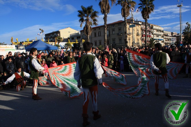 Ingrandisci la foto