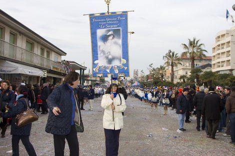 Ingrandisci la foto