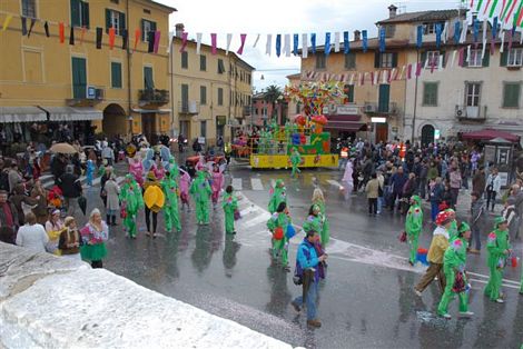 Ingrandisci la foto